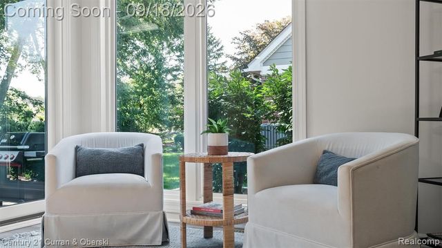 45093 Middlebury Court, Canton, MI 48188