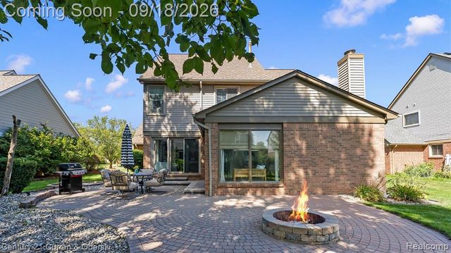 45093 Middlebury Court, Canton, MI 48188