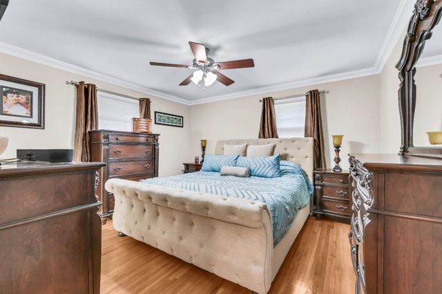 1311 Oak Hill Dr, Clarksville, TN 37040