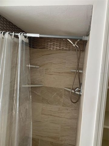 22481 WESTCHESTER BOULEVARD B31, Punta Gorda, FL 33980