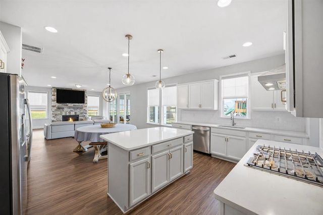 303 Durness Drive, Simpsonville, SC 29681