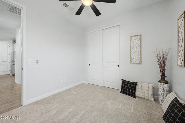 11236 E UPTON Avenue, Mesa, AZ 85212