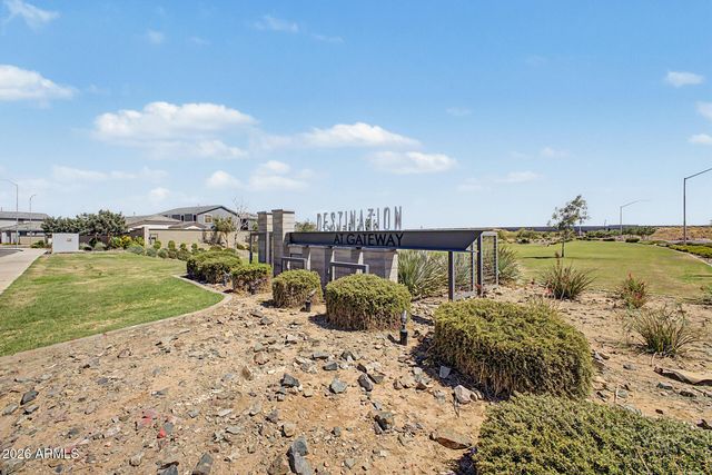 11236 E UPTON Avenue, Mesa, AZ 85212