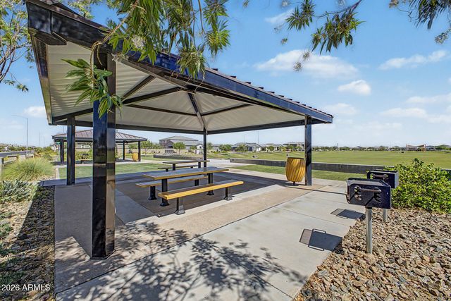11236 E UPTON Avenue, Mesa, AZ 85212