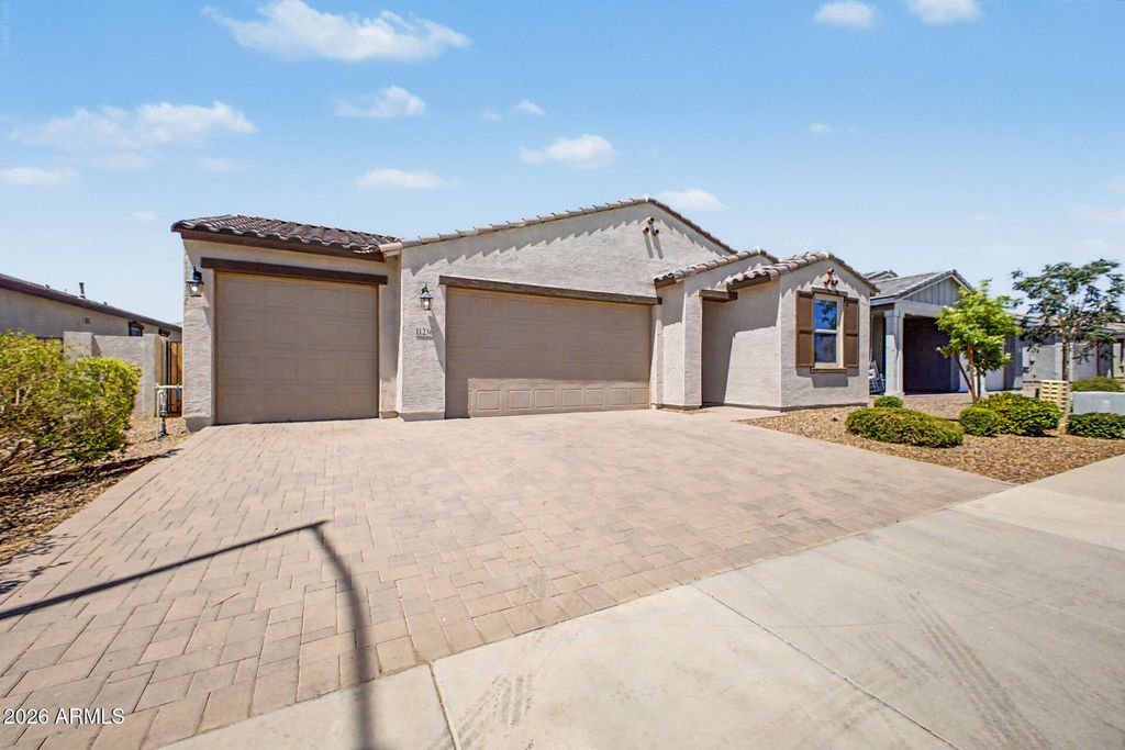 11236 E UPTON Avenue, Mesa, AZ 85212 — photo 2