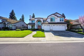 3526 Lake Terrace Dr, Elk Grove, CA 95758