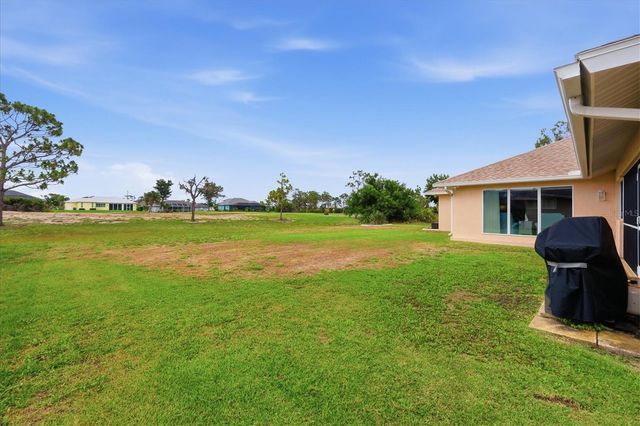 82 PINEHURST PLACE, Rotonda West, FL 33947