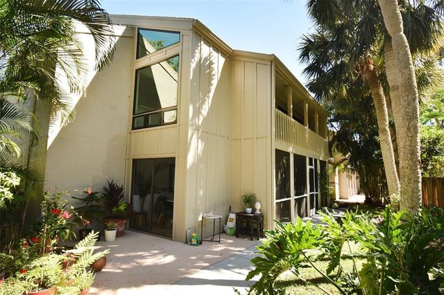 2204 BAHIA VISTA STREET D7, Sarasota, FL 34239