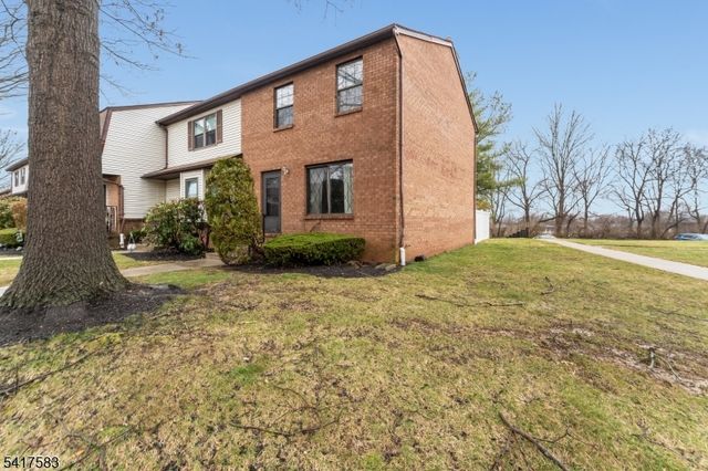 226 Riva Dr, Mansfield Twp., NJ 07840