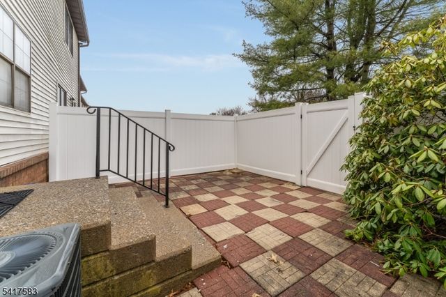 226 Riva Dr, Mansfield Twp., NJ 07840