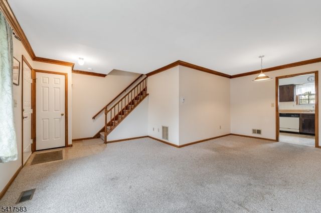 226 Riva Dr, Mansfield Twp., NJ 07840