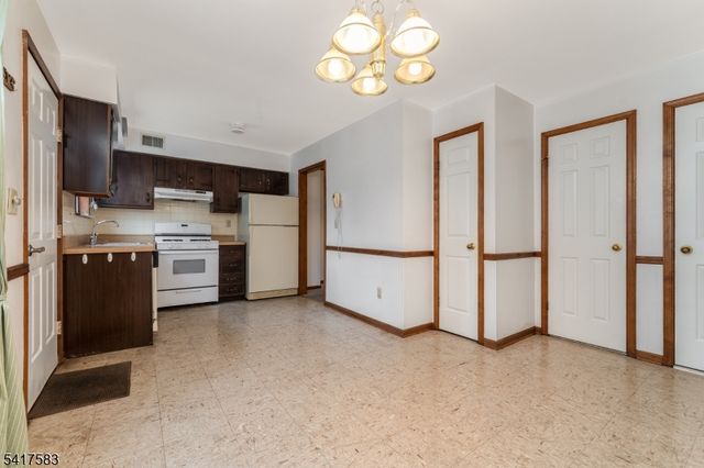 226 Riva Dr, Mansfield Twp., NJ 07840