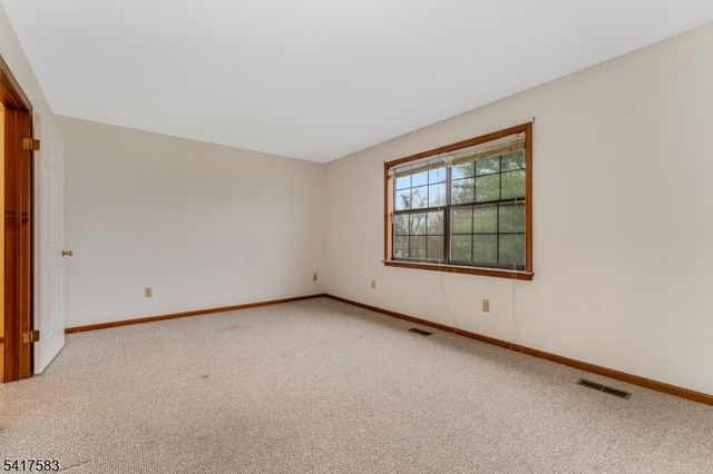 226 Riva Dr, Mansfield Twp., NJ 07840