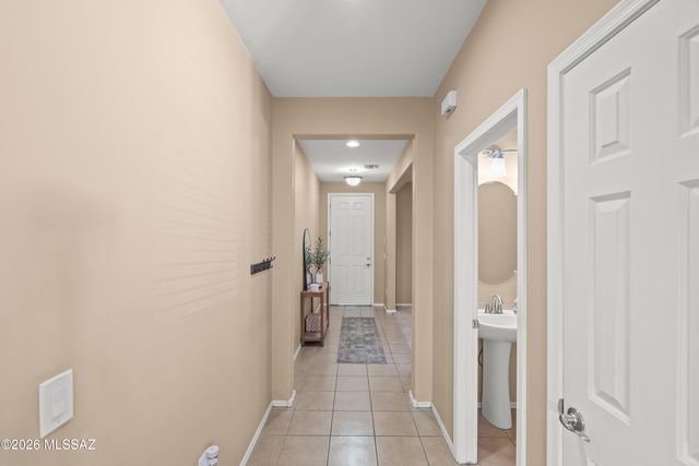 775 W Calle Ocarina, Sahuarita, AZ 85629