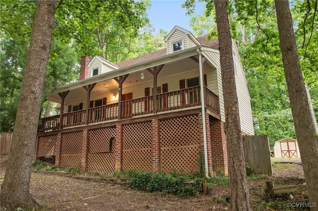 3025 Maplevale Rd, Chester, VA 23831