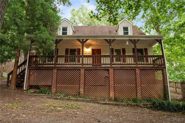 3025 Maplevale Rd, Chester, VA 23831
