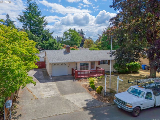 1108 Se 168TH Ave, Portland, OR 97233