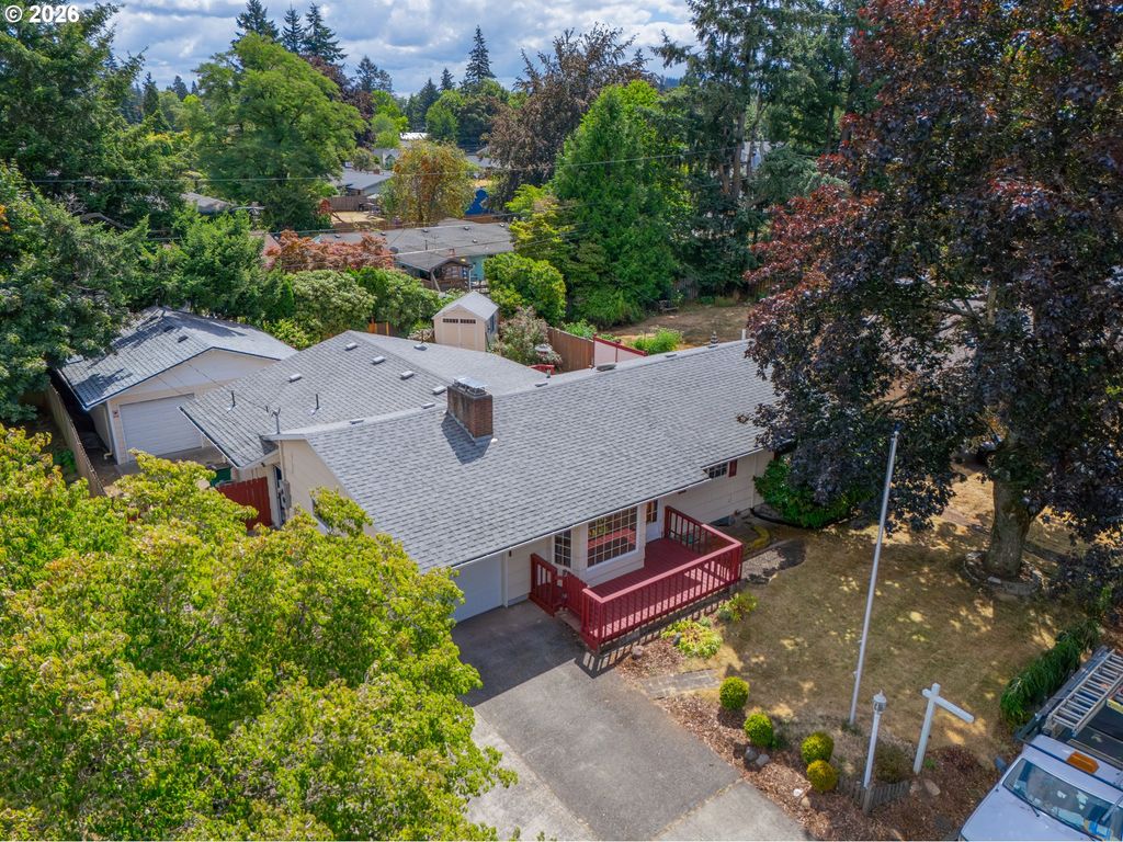 1108 Se 168TH Ave, Portland, OR 97233