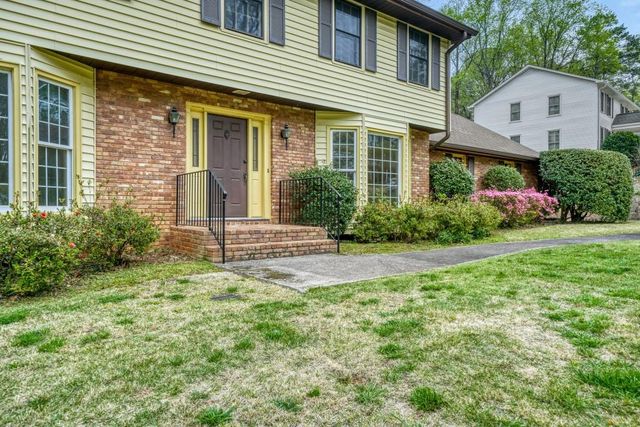 1240 Hampton Hall Drive NE, Brookhaven, GA 30319