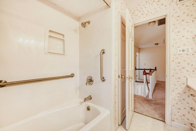 1240 Hampton Hall Drive NE, Brookhaven, GA 30319