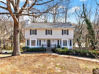 3338 Devaughn Drive, Marietta, GA 30066