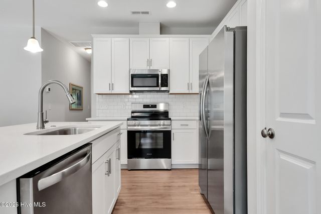 62 Streambed Way, Hampstead, NC 28443