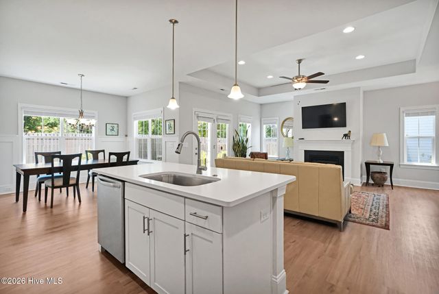 62 Streambed Way, Hampstead, NC 28443