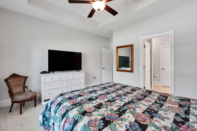 62 Streambed Way, Hampstead, NC 28443
