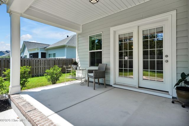 62 Streambed Way, Hampstead, NC 28443
