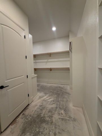 129 Heritage Springs Drive, Weatherford, TX 76087