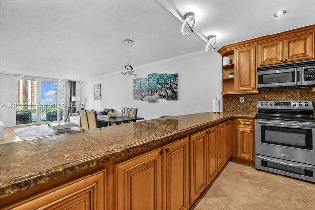 19370 Collins Ave 919, Sunny Isles Beach, FL 33160