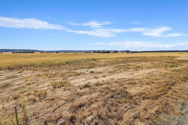 8054 E Mt Spokane Park Dr, Spokane, WA 99021