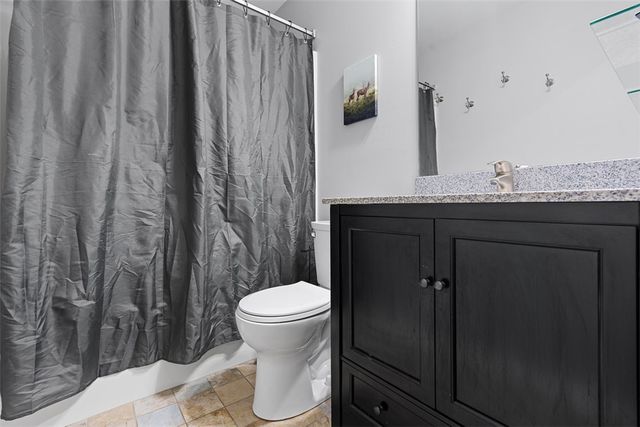 1606 Stone Mansion Drive, Franklin Park, PA 15143