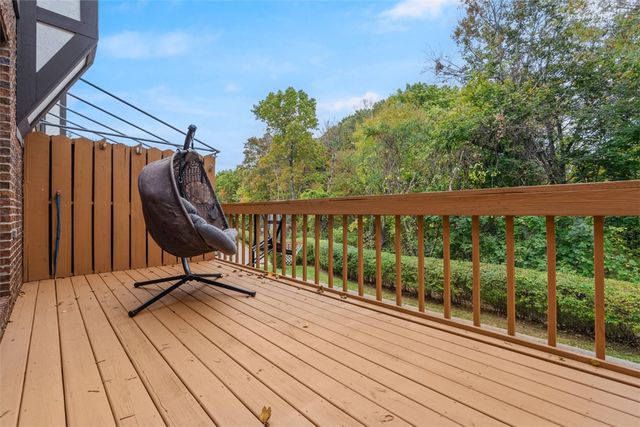 1606 Stone Mansion Drive, Franklin Park, PA 15143