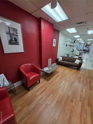 328 Main Street, Poughkeepsie, NY 12601