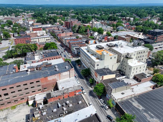 328 Main Street, Poughkeepsie, NY 12601