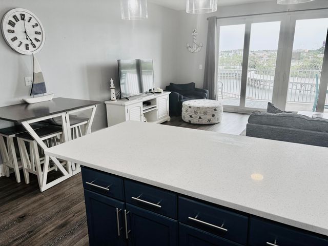 9860 S Thomas Drive UNIT 214, Panama City Beach, FL 32408