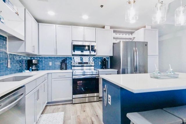 9860 S Thomas Drive UNIT 214, Panama City Beach, FL 32408