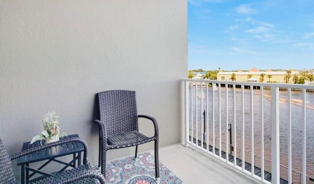 9860 S Thomas Drive UNIT 214, Panama City Beach, FL 32408