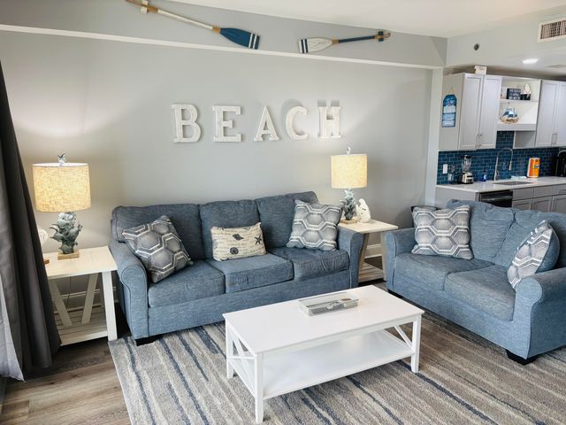 9860 S Thomas Drive UNIT 214, Panama City Beach, FL 32408
