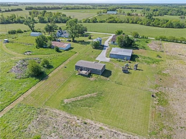600 NW 305th Street, Plattsburg, MO 64477