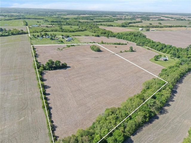 600 NW 305th Street, Plattsburg, MO 64477