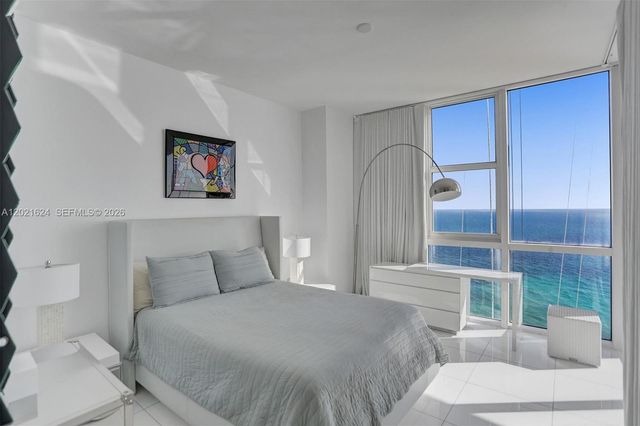 18201 COLLINS AV 4108, Sunny Isles Beach, FL 33160