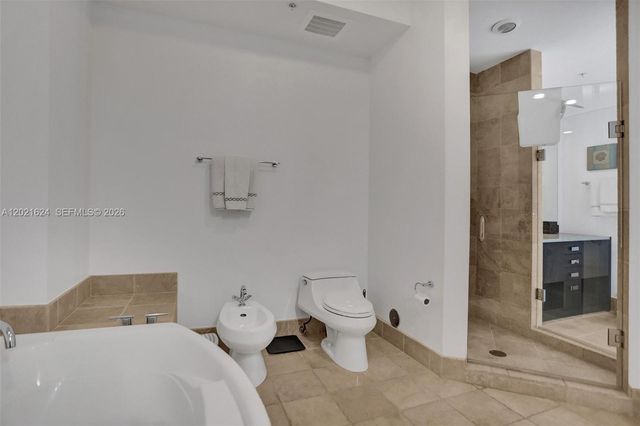18201 COLLINS AV 4108, Sunny Isles Beach, FL 33160