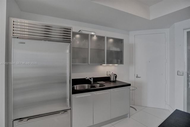 18201 COLLINS AV 4108, Sunny Isles Beach, FL 33160