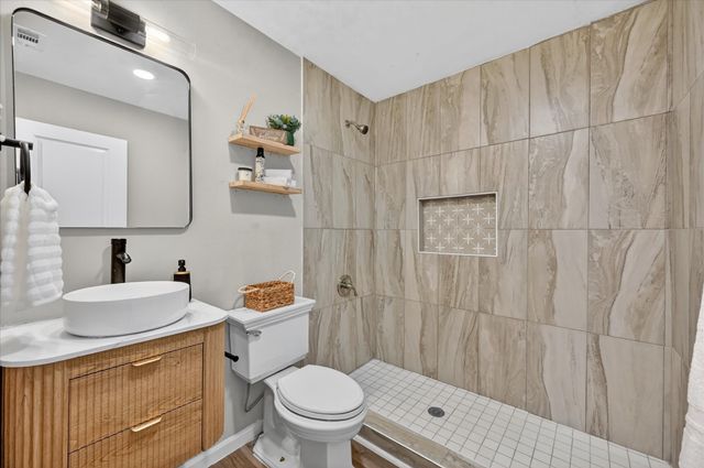 538 Pemberton Hill Road, Dallas, TX 75217