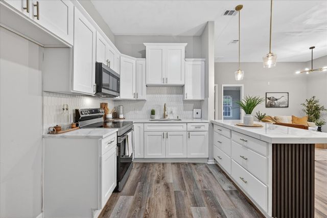 538 Pemberton Hill Road, Dallas, TX 75217