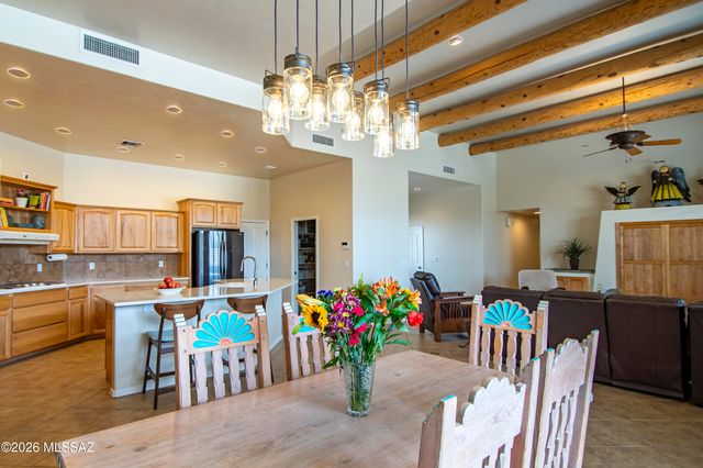 650 E Agave Drive, Tucson, AZ 85704