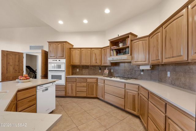 650 E Agave Drive, Tucson, AZ 85704