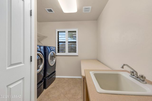 650 E Agave Drive, Tucson, AZ 85704